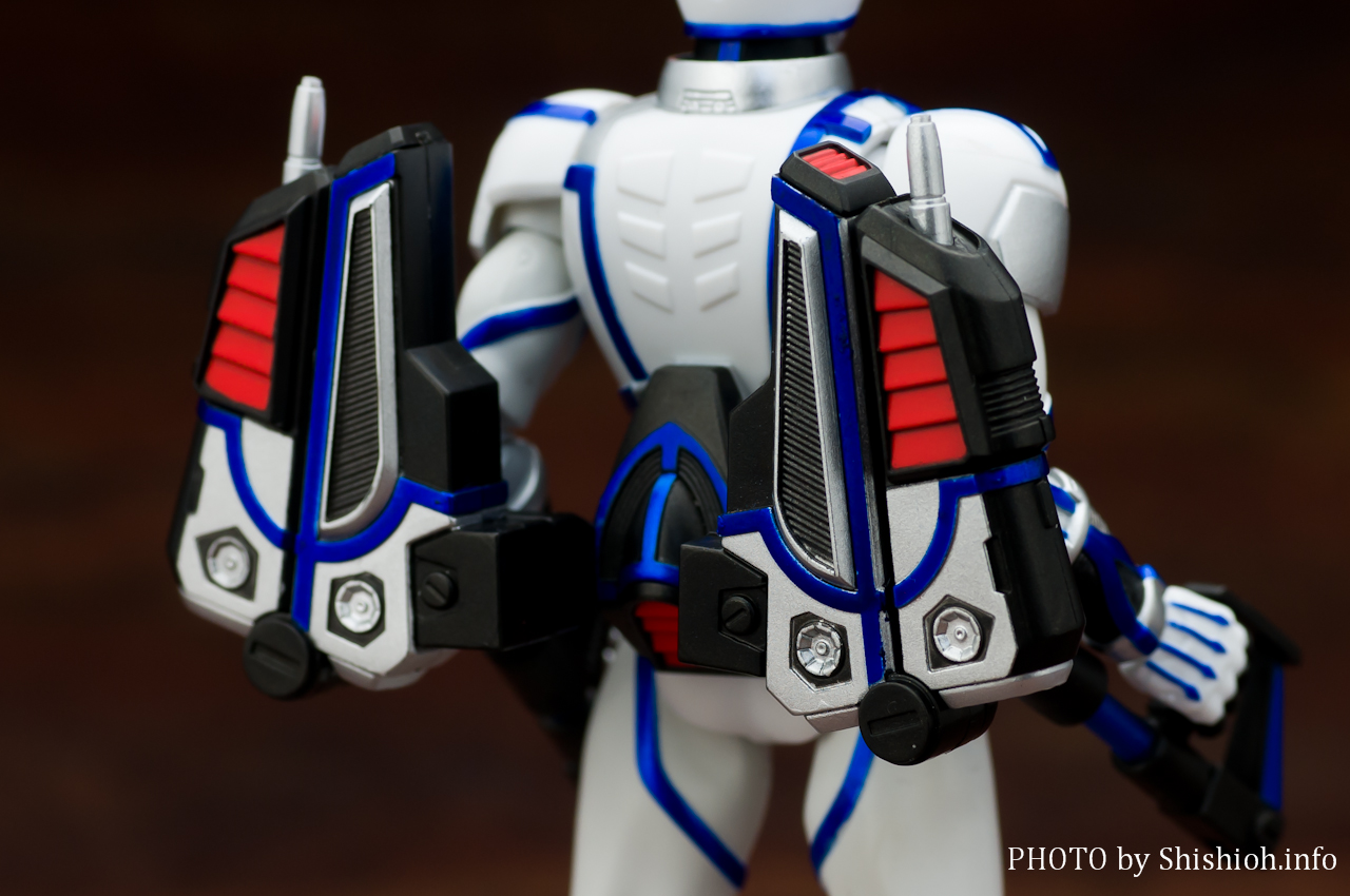 S.H.Figuarts ���ʃ��C�_�[�T�C�K