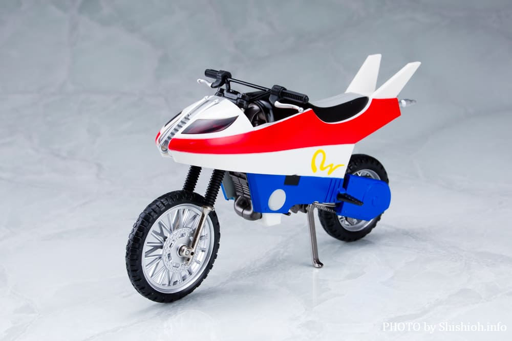 S.H.Figuarts ���{�C�U�[