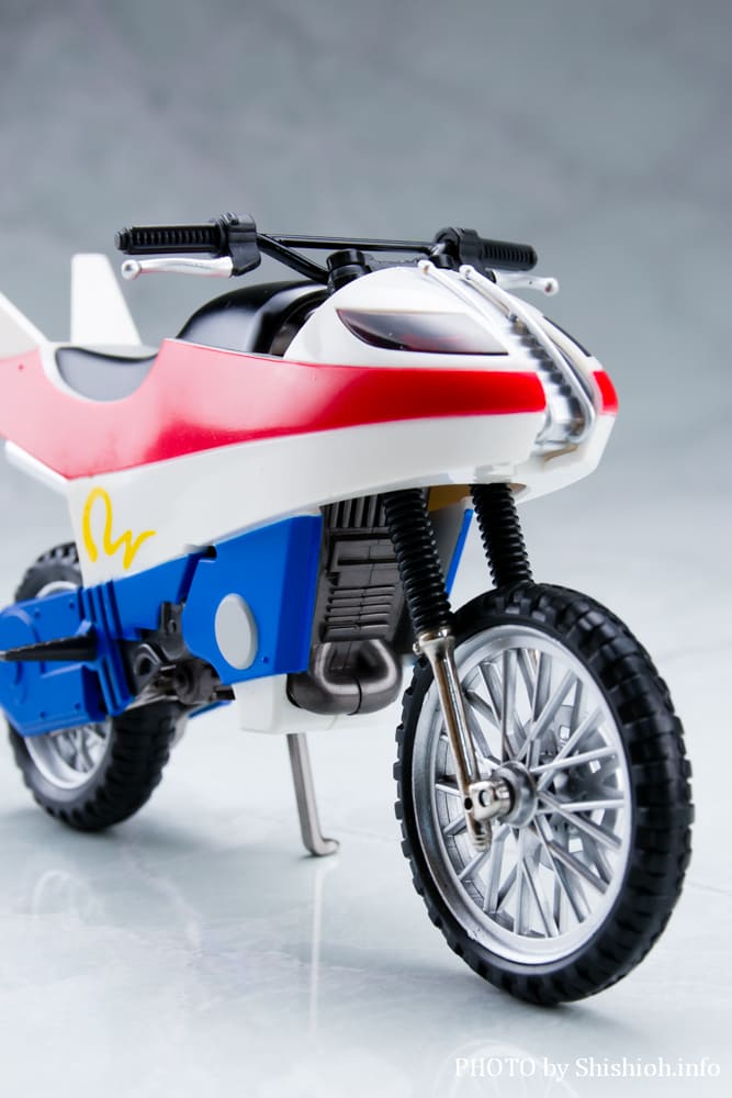 S.H.Figuarts ���{�C�U�[