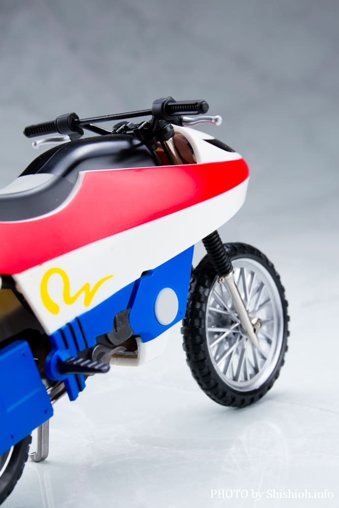 S.H.Figuarts ���{�C�U�[