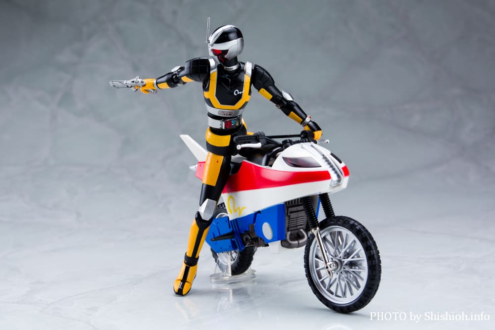 S.H.Figuarts ���{�C�U�[
