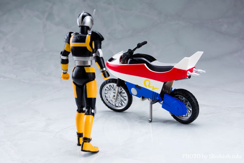 S.H.Figuarts ���{�C�U�[