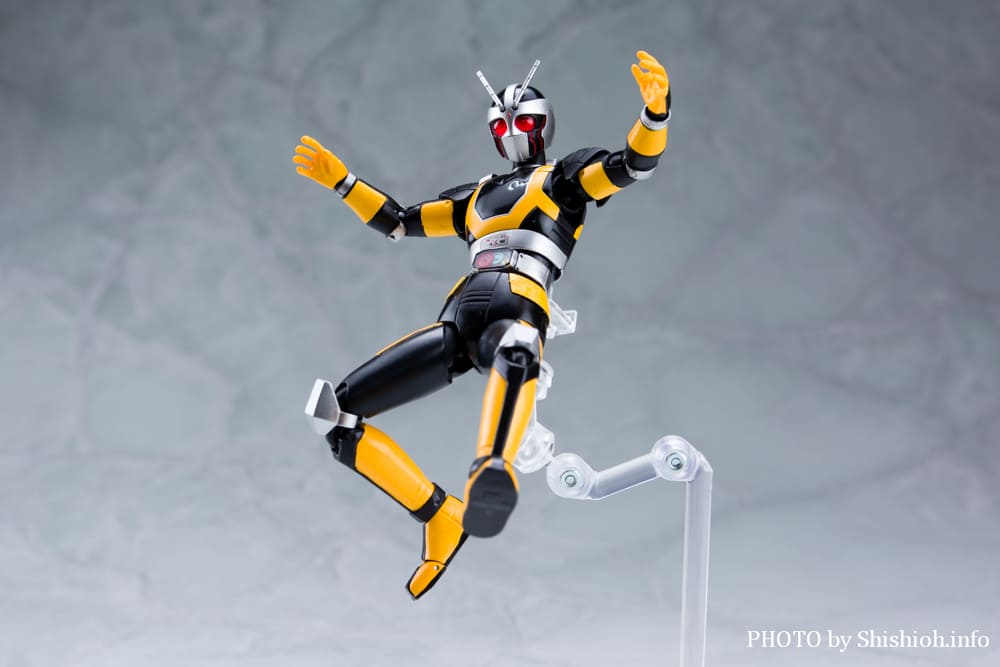 S.H.Figuarts ���{���C�_�[