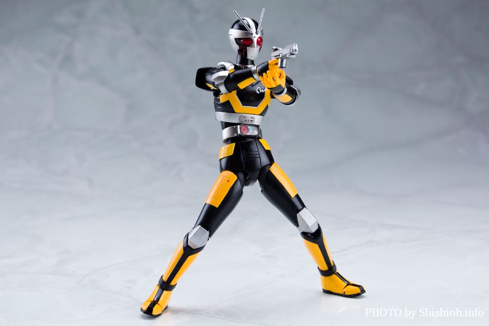 S.H.Figuarts ���{���C�_�[