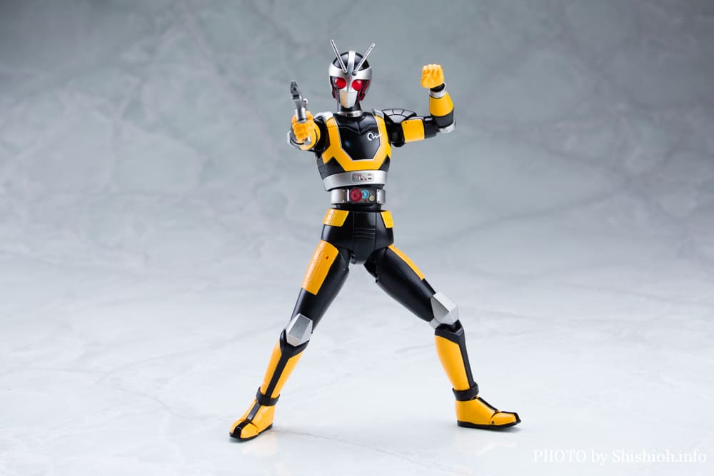 S.H.Figuarts ���{���C�_�[