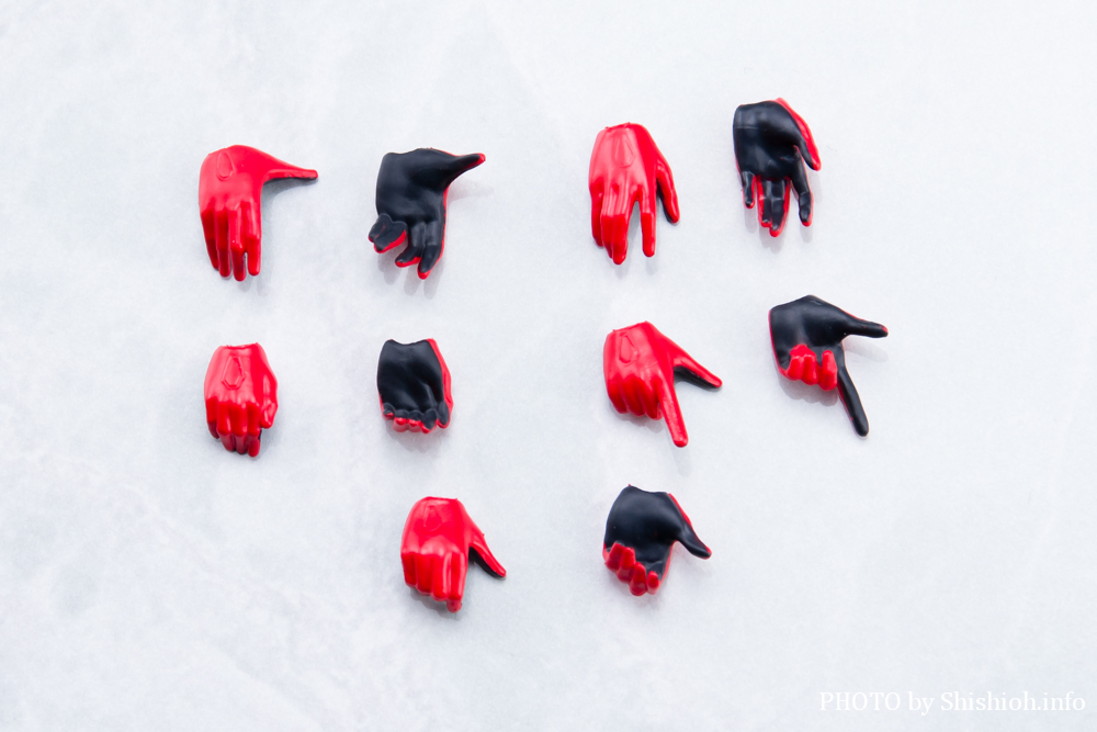 S.H.Figuarts ���g�E�A�X�J�E�����O���[