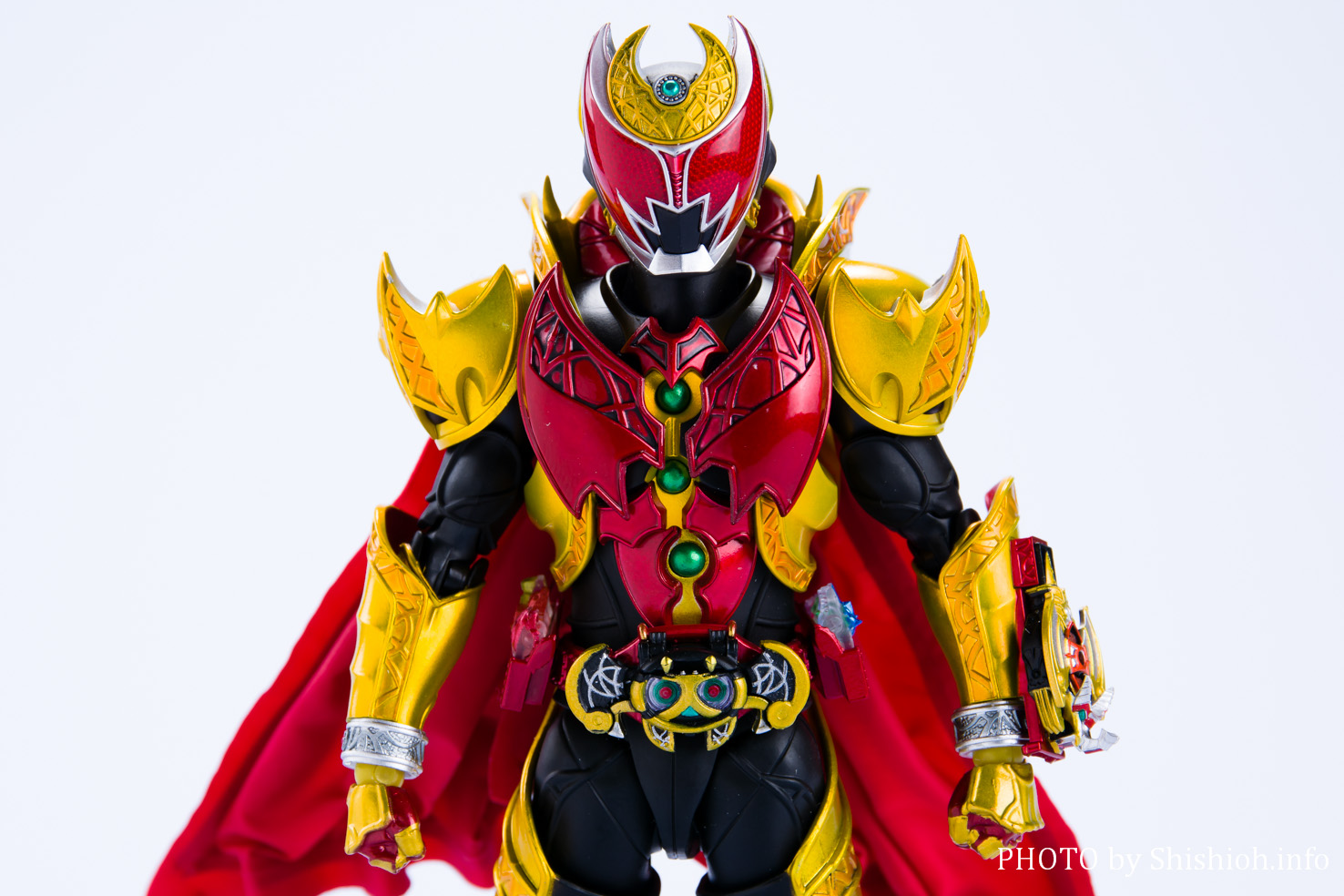 セールクリアランス Figuarts 仮面ライダーキバ エンペラーフォーム 30