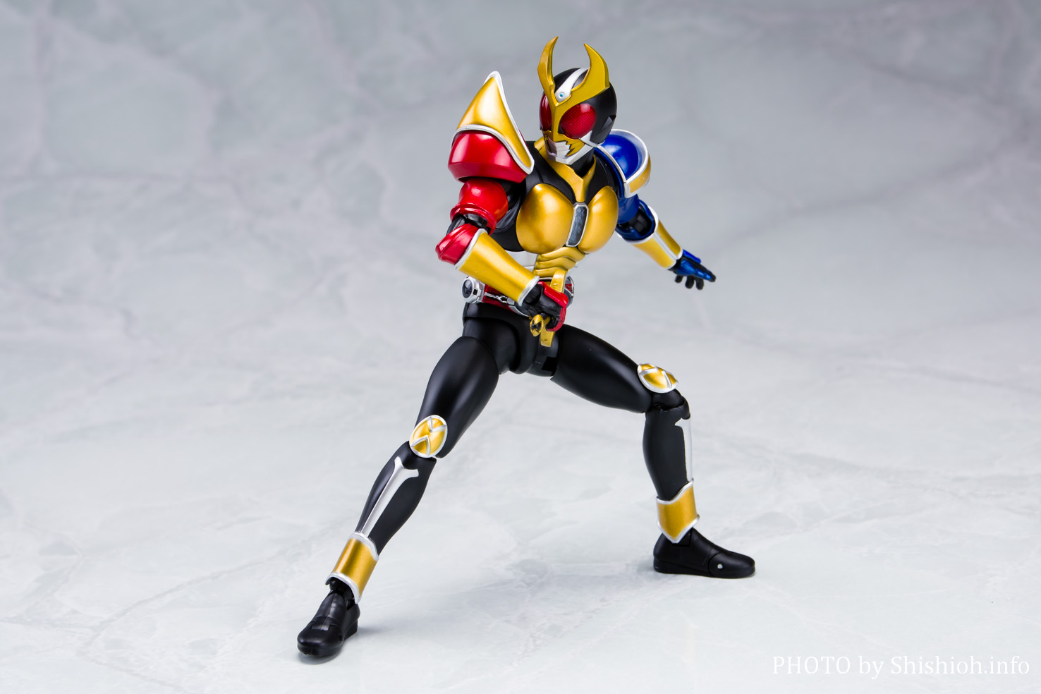 レビュー】S.H.Figuarts（真骨彫製法） 仮面ライダーアギト トリニティ