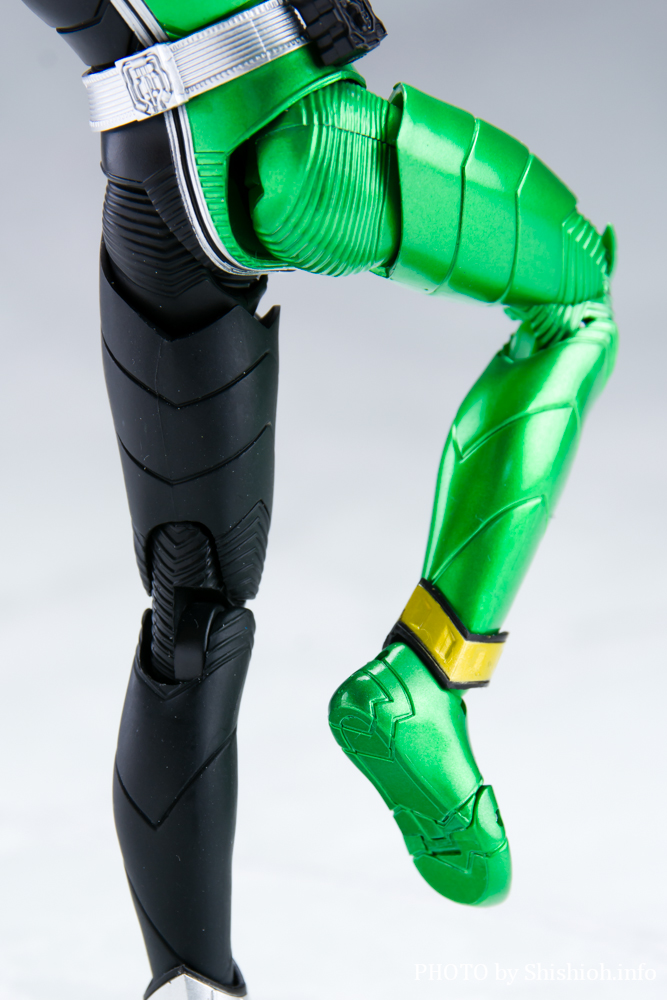 S.H.Figuarts(真骨彫製法) 仮面ライダーW サイクロンスカル