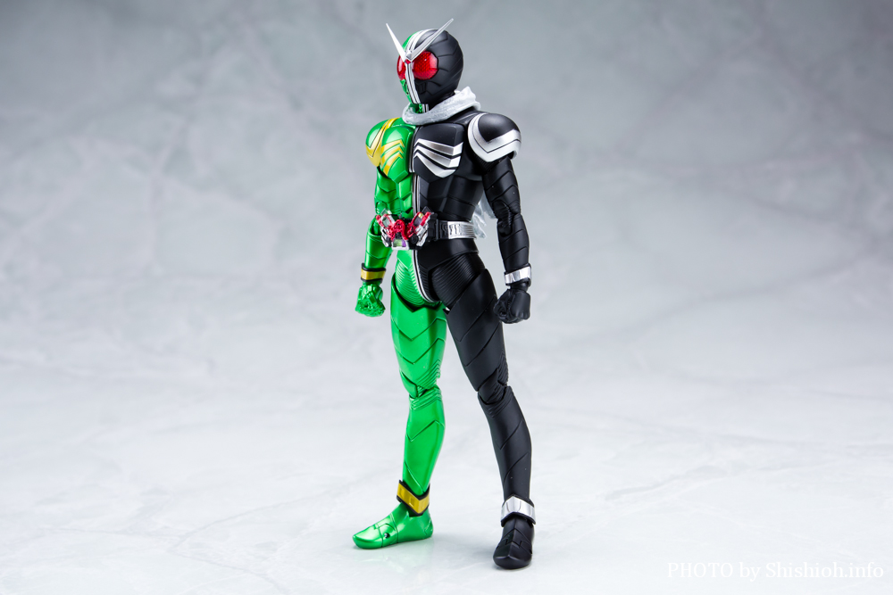 S.H.Figuartsi^@j ʃC_[W TCNXJ