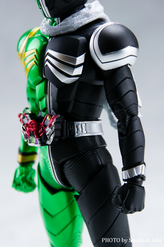 S.H.Figuartsi^@j ʃC_[W TCNXJ