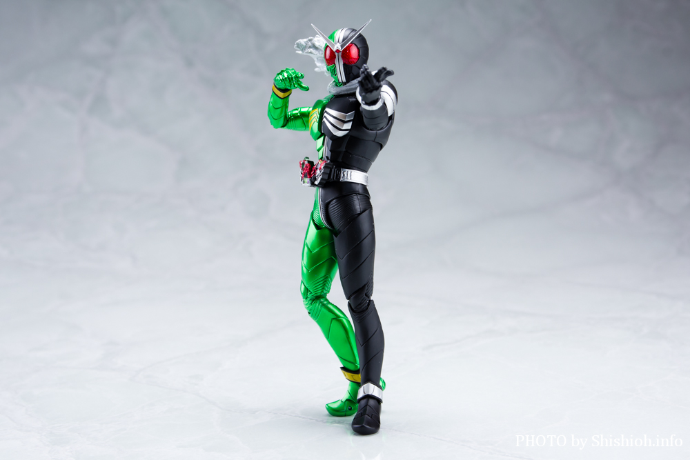 S.H.Figuartsi^@j ʃC_[W TCNXJ