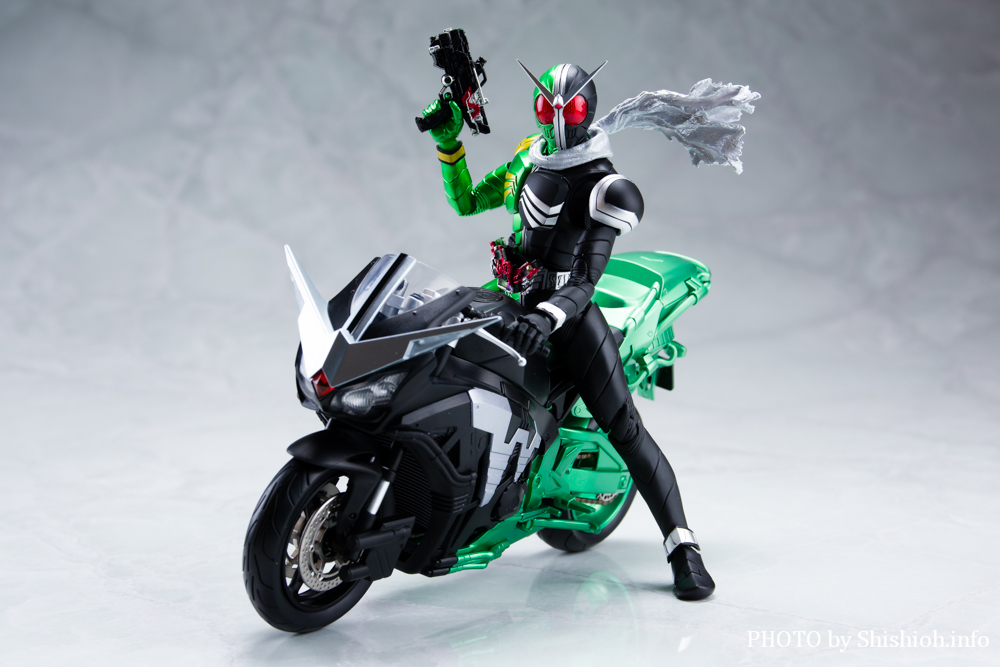 S.H.Figuartsi^@j ʃC_[W TCNXJ