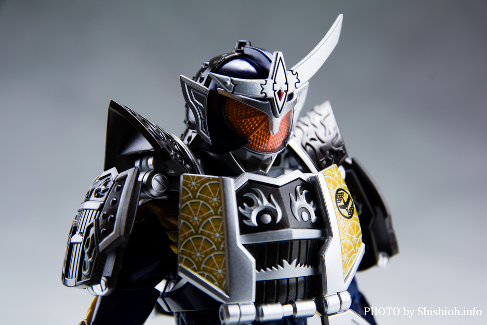 S.H.Figuarts(真骨彫製法) 仮面ライダー鎧武 ジンバーレモンアームズ
