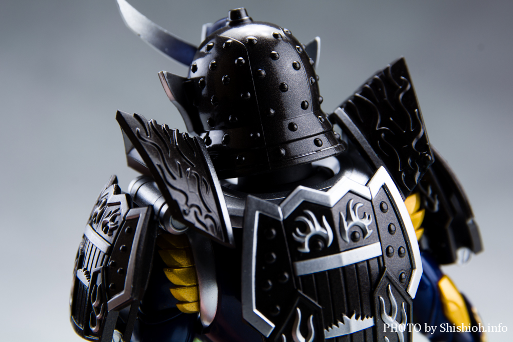 S.H.Figuarts(真骨彫製法) 仮面ライダー鎧武 ジンバーレモンアームズ