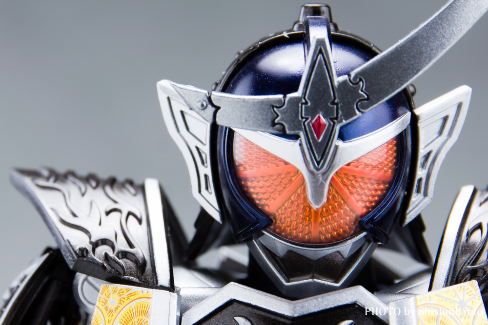 S.H.Figuarts(真骨彫製法) 仮面ライダー鎧武 ジンバーレモンアームズ