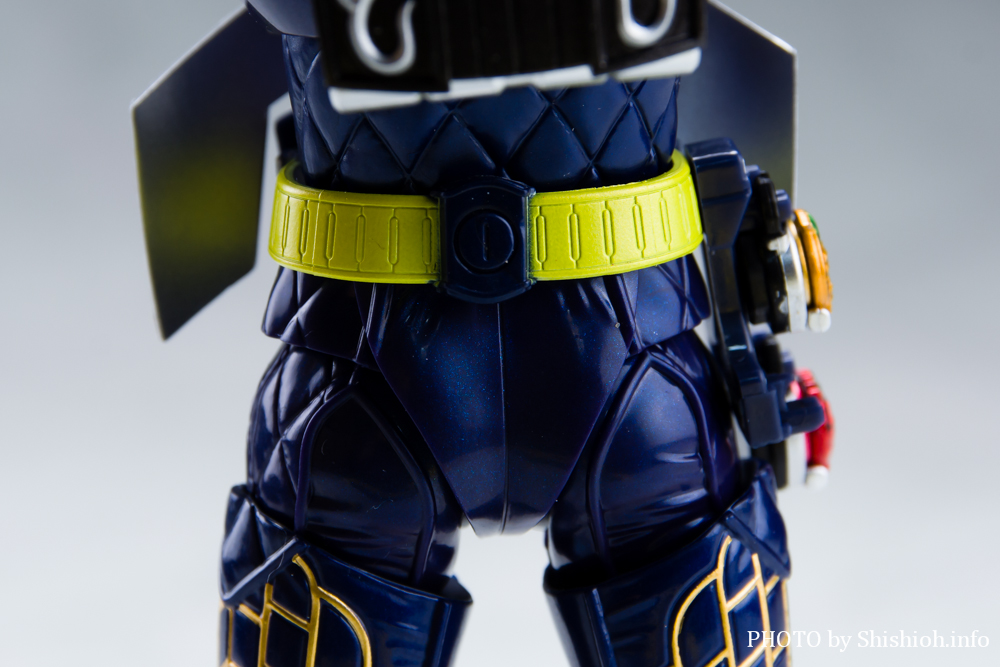 S.H.Figuarts(真骨彫製法) 仮面ライダー鎧武 ジンバーレモンアームズ