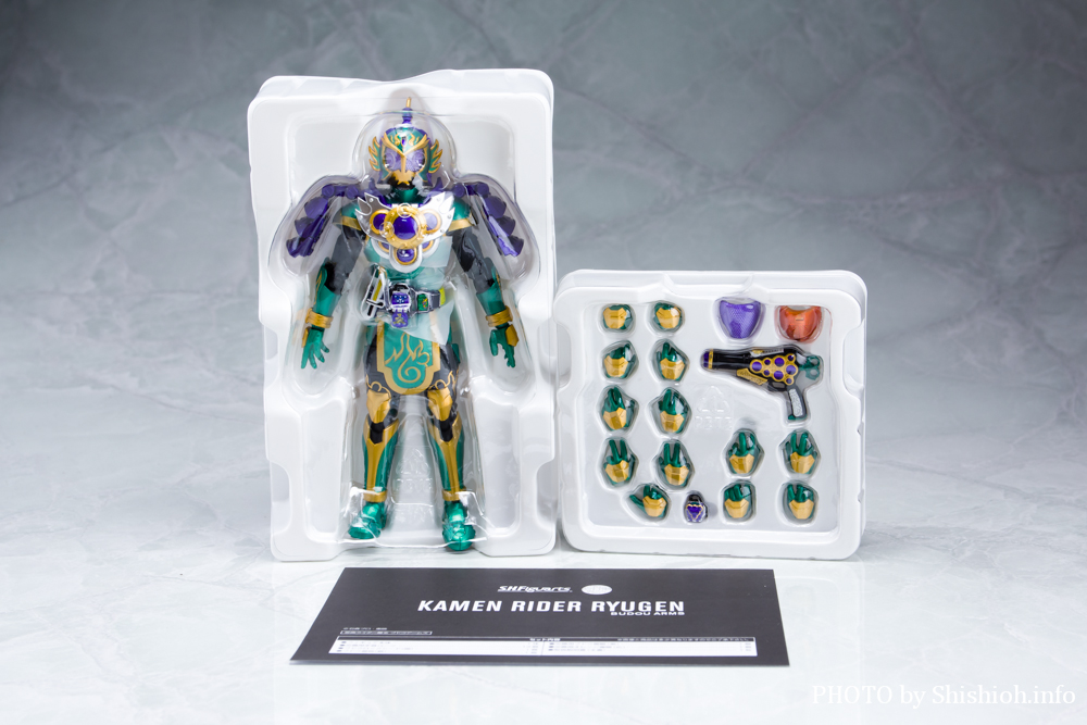 S.H.Figuartsi^@j ʃC_[ uhEA[Y