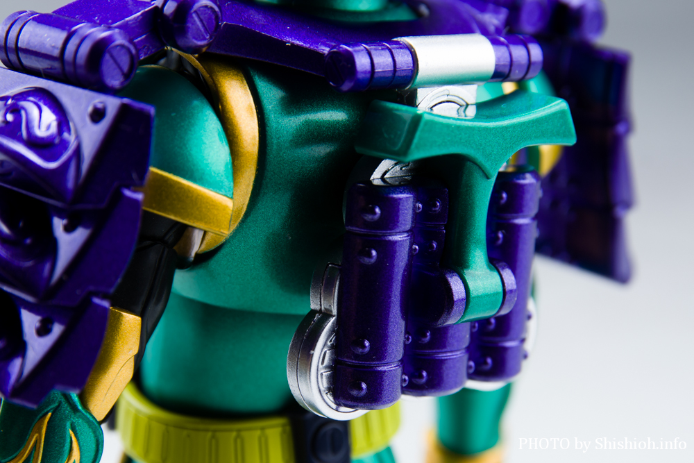 S.H.Figuartsi^@j ʃC_[ uhEA[Y