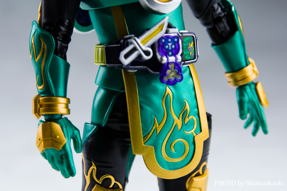 S.H.Figuartsi^@j ʃC_[ uhEA[Y
