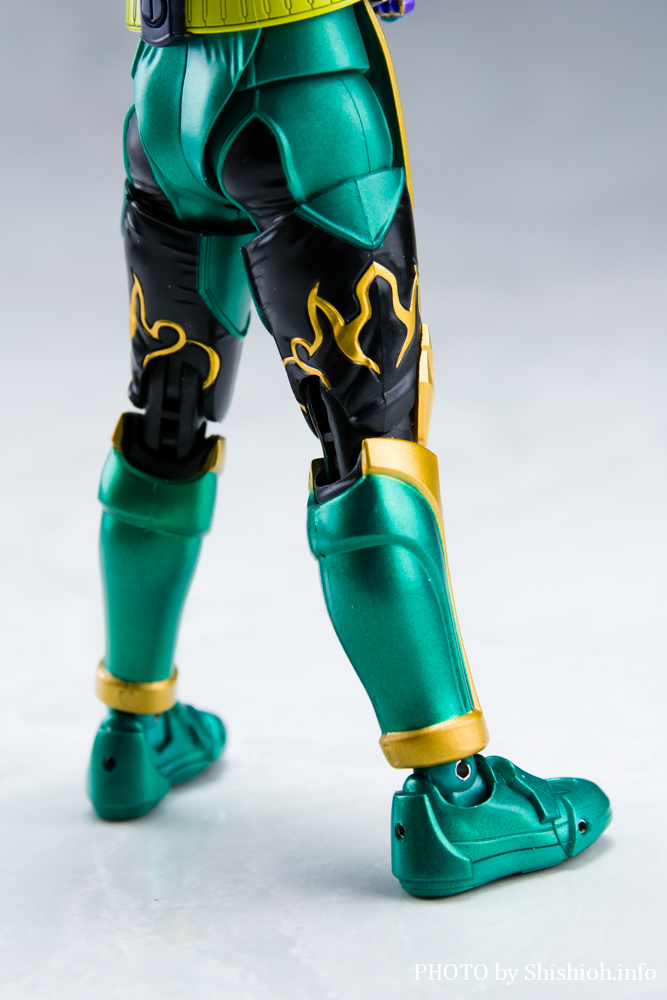 S.H.Figuartsi^@j ʃC_[ uhEA[Y