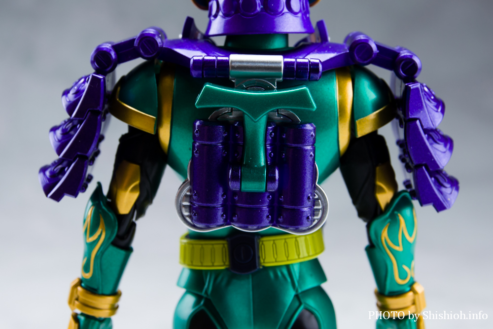 S.H.Figuartsi^@j ʃC_[ uhEA[Y