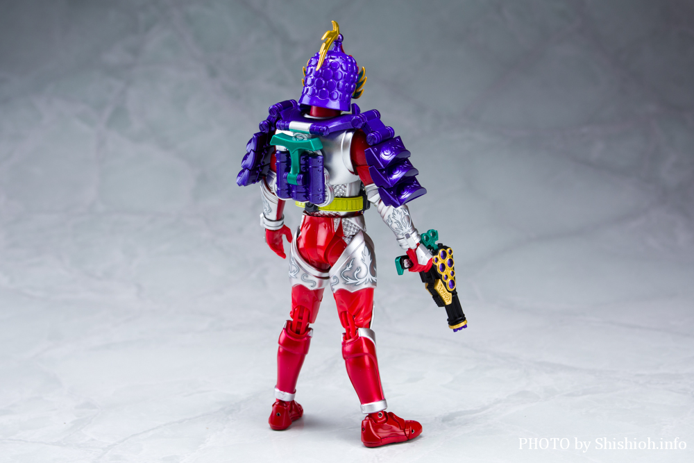 S.H.Figuartsi^@j ʃC_[ uhEA[Y