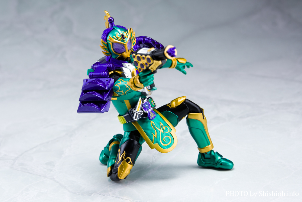 S.H.Figuartsi^@j ʃC_[ uhEA[Y
