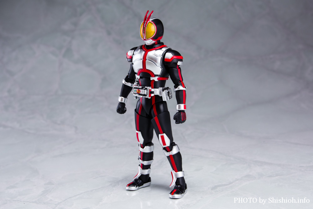 レビュー】S.H.Figuarts（真骨彫製法） 仮面ライダーファイズ