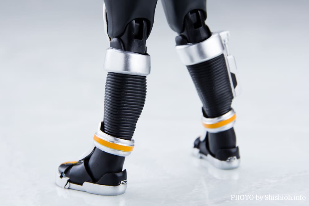 S.H.Figuarts�i�^�������@�j ���ʃ��C�_�[�J�C�U