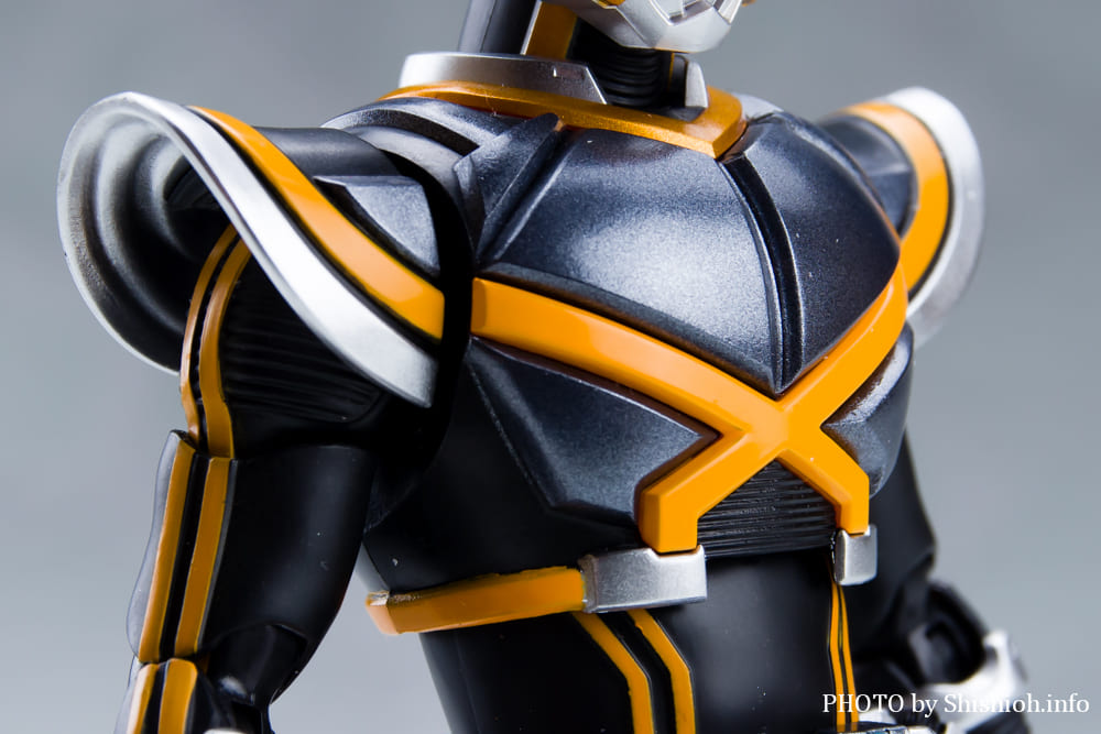 S.H.Figuarts�i�^�������@�j ���ʃ��C�_�[�J�C�U