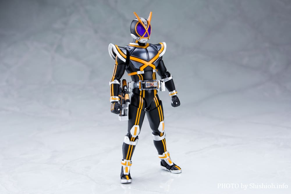 S.H.Figuarts�i�^�������@�j ���ʃ��C�_�[�J�C�U