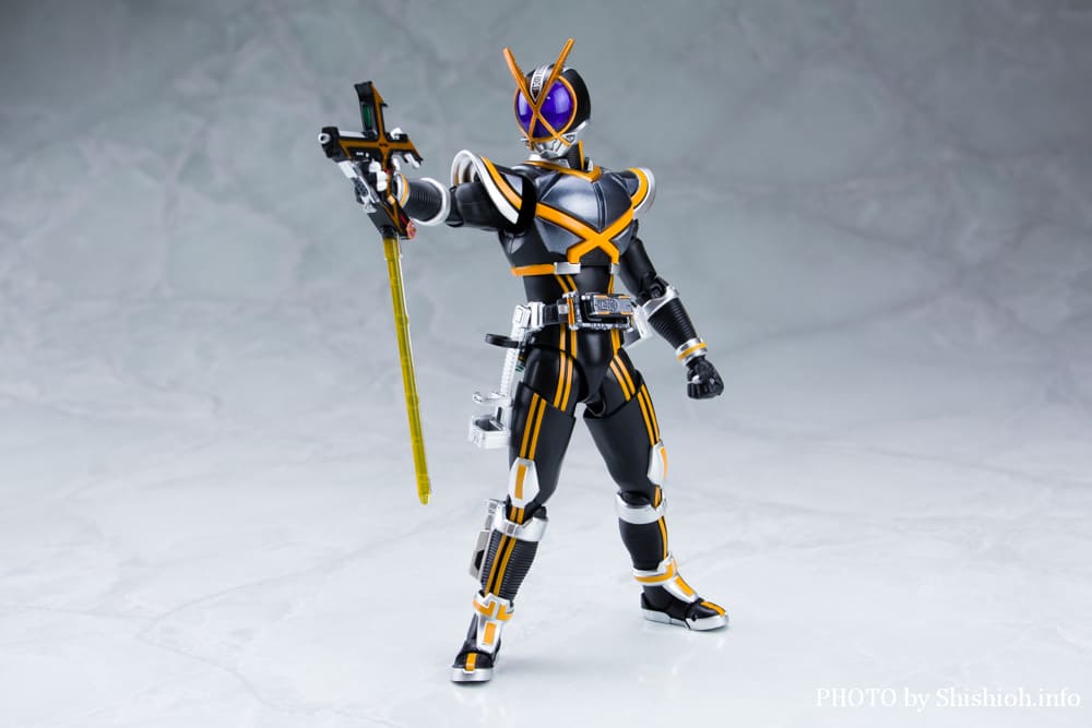 S.H.Figuarts�i�^�������@�j ���ʃ��C�_�[�J�C�U