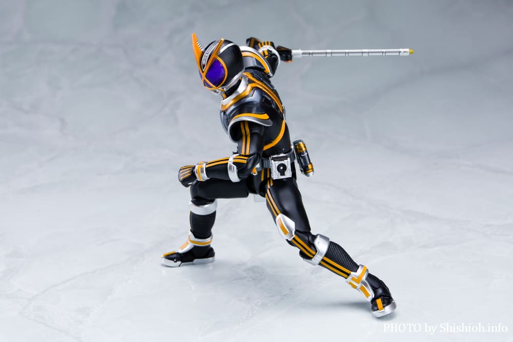 S.H.Figuarts�i�^�������@�j ���ʃ��C�_�[�J�C�U