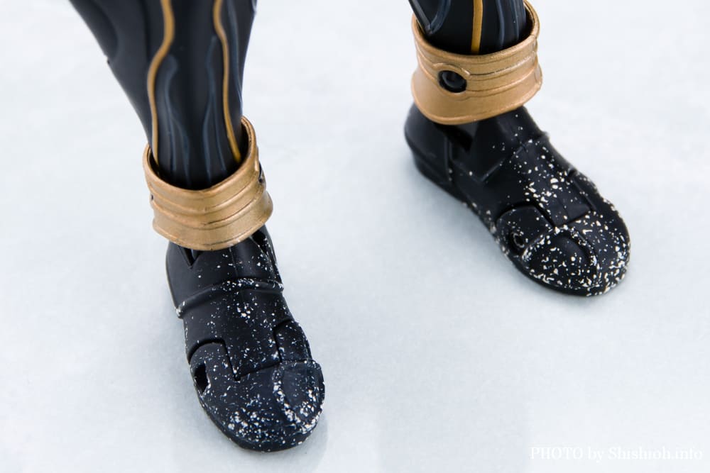 S.H.Figuarts�i�^�������@�j ���ʃ��C�_�[�N�E�K ��Y���x�̎����Z�b�g 1