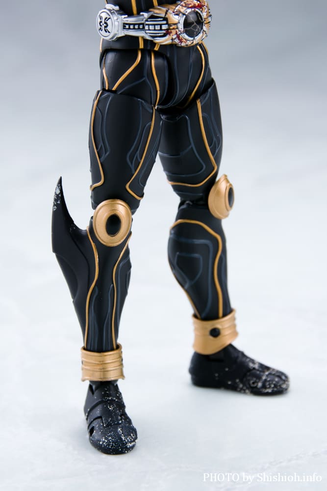 S.H.Figuarts�i�^�������@�j ���ʃ��C�_�[�N�E�K ��Y���x�̎����Z�b�g 1