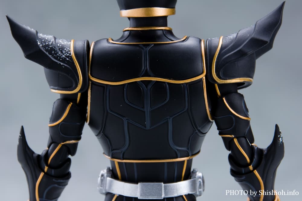S.H.Figuarts�i�^�������@�j ���ʃ��C�_�[�N�E�K ��Y���x�̎����Z�b�g 1