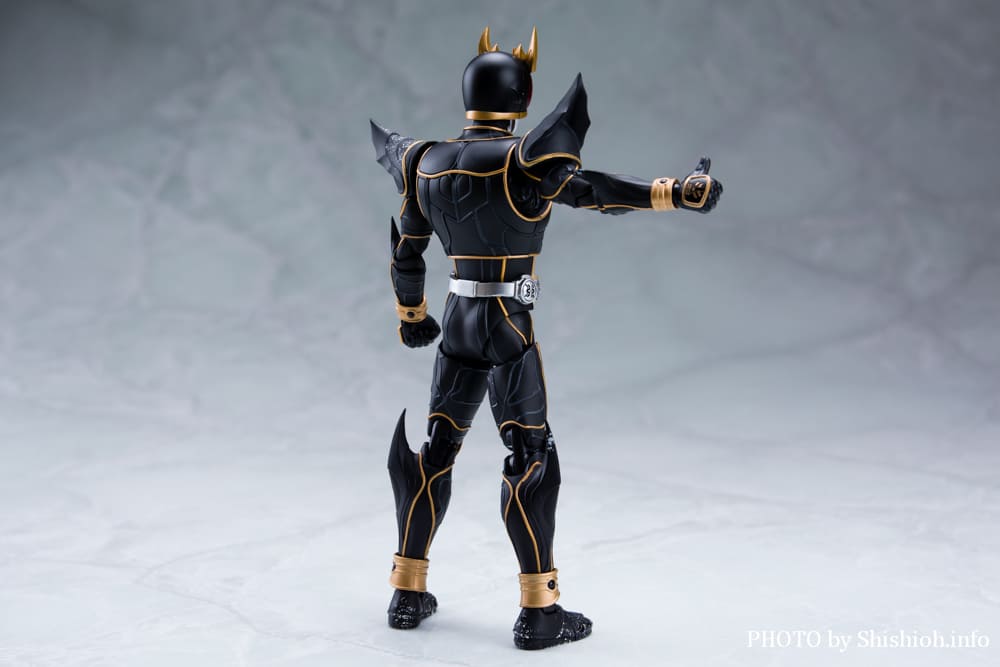 S.H.Figuarts�i�^�������@�j ���ʃ��C�_�[�N�E�K ��Y���x�̎����Z�b�g 1
