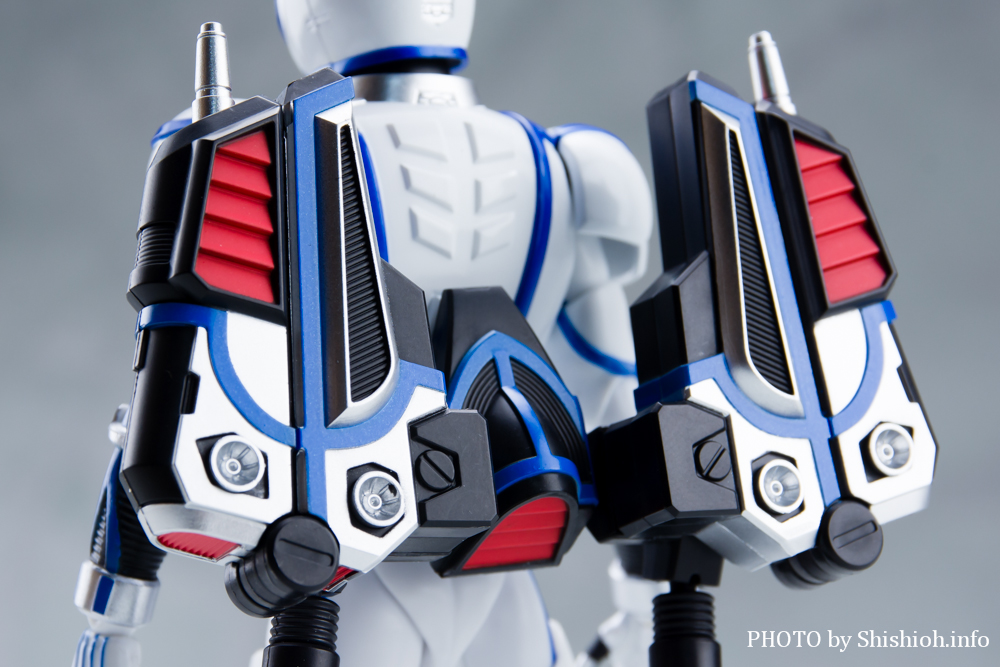 S.H.Figuarts�i�^�������@�j ���ʃ��C�_�[�T�C�K