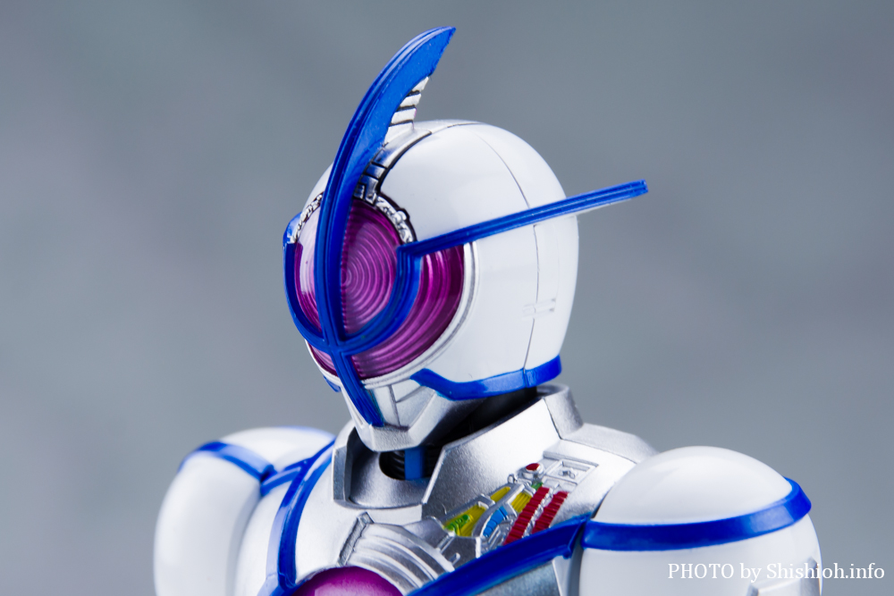 S.H.Figuarts�i�^�������@�j ���ʃ��C�_�[�T�C�K