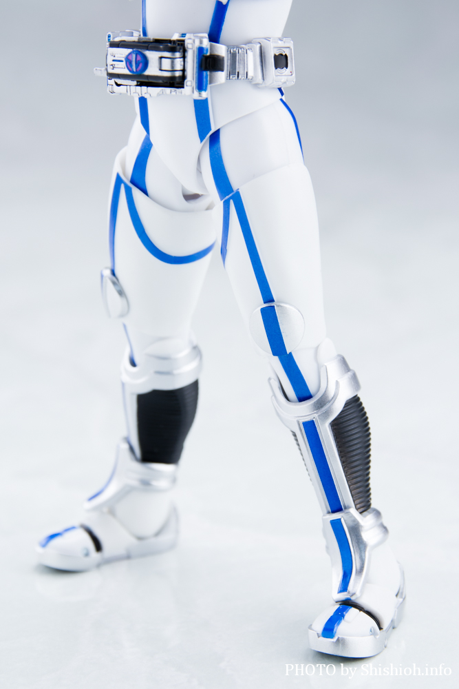 S.H.Figuarts�i�^�������@�j ���ʃ��C�_�[�T�C�K