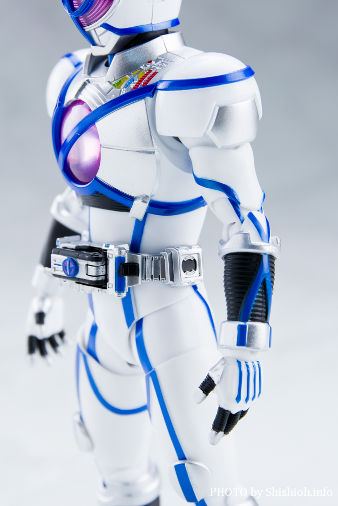 S.H.Figuarts�i�^�������@�j ���ʃ��C�_�[�T�C�K