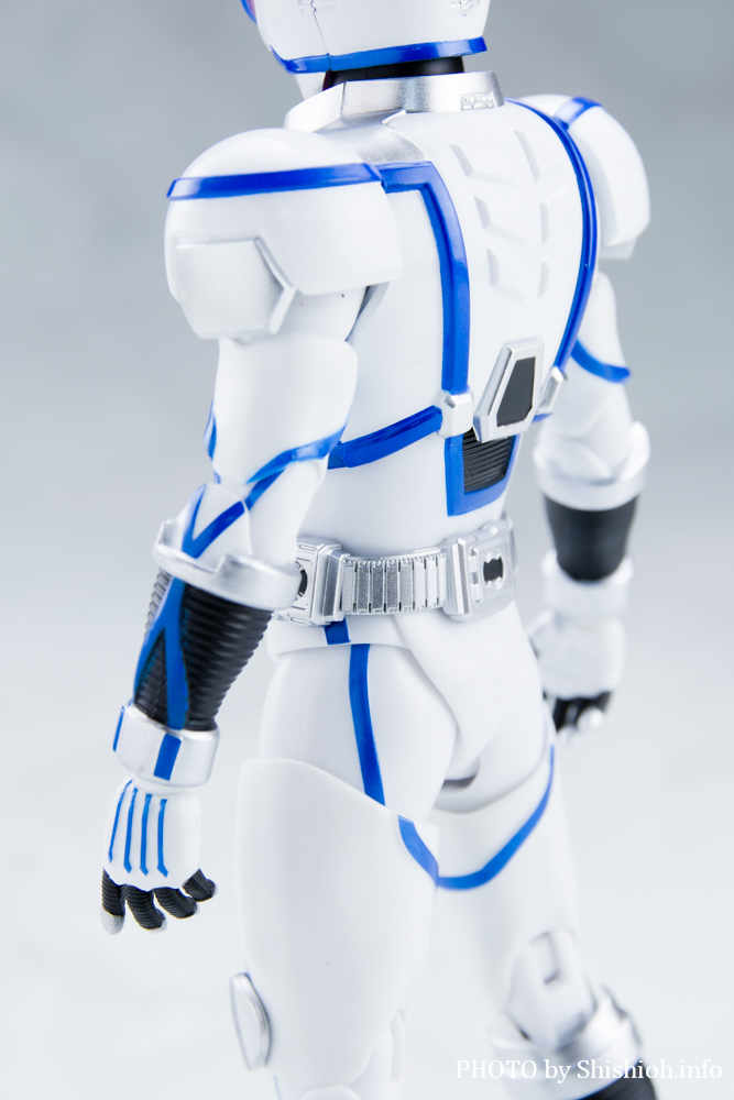 S.H.Figuarts�i�^�������@�j ���ʃ��C�_�[�T�C�K