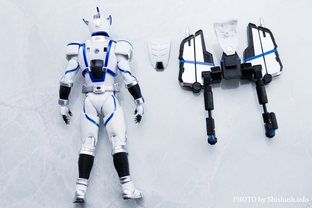 S.H.Figuarts�i�^�������@�j ���ʃ��C�_�[�T�C�K