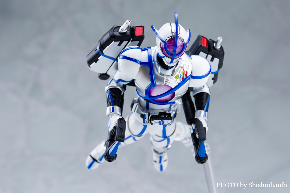 S.H.Figuarts�i�^�������@�j ���ʃ��C�_�[�T�C�K