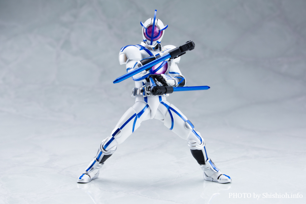 S.H.Figuarts�i�^�������@�j ���ʃ��C�_�[�T�C�K