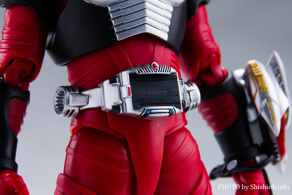 S.H.Figuartsi^@j ʃC_[R