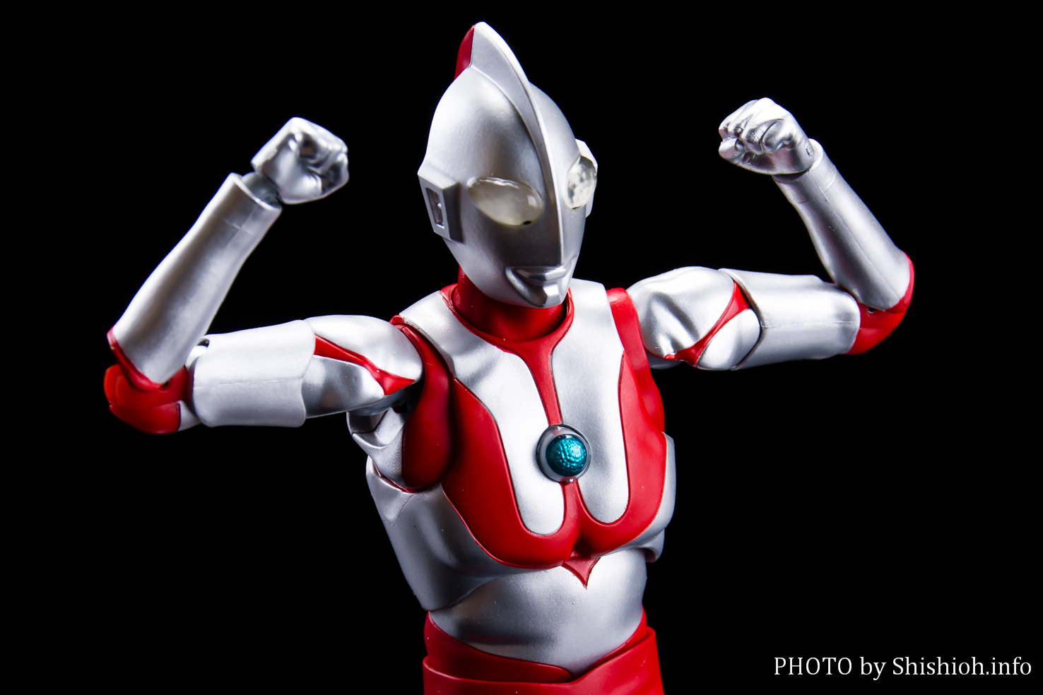 レビュー】S.H.Figuarts（真骨彫製法）ウルトラマン