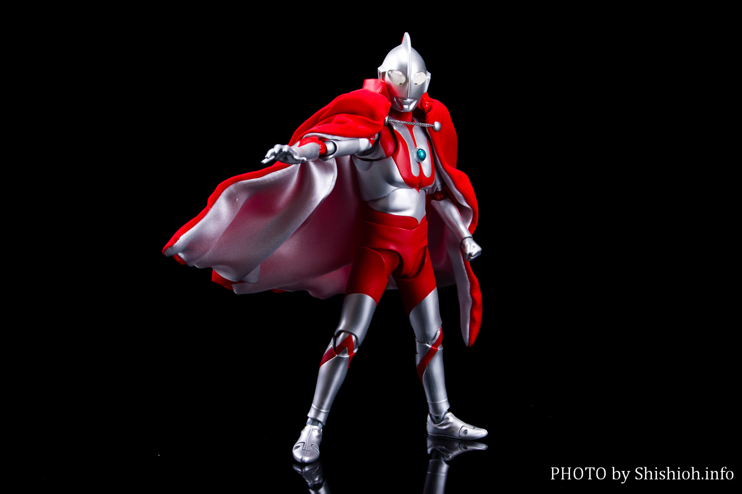 レビュー】S.H.Figuarts（真骨彫製法）ウルトラマン