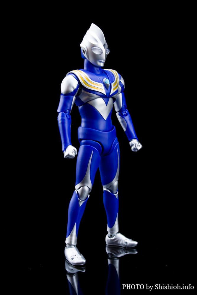 S.H.Figuarts�i�^�������@�j �E���g���}���e�B�K �X�J�C�^�C�v